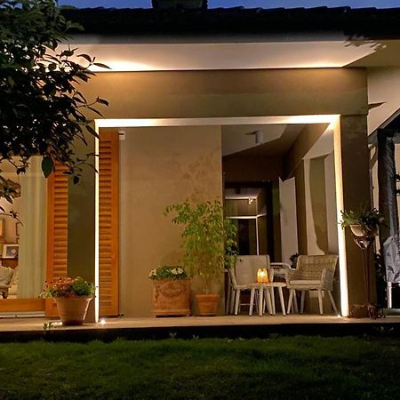 B&B La Casa Di Angela Cusago Exterior photo